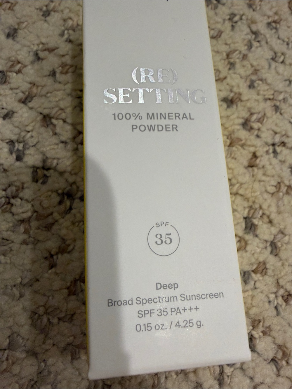 NIB Supergoop! (RE)Setting 100% Mineral Powder SPF 35, deep shade - Picture 2 of 3